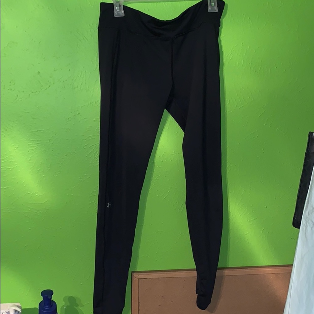 Under armour full length leggings.